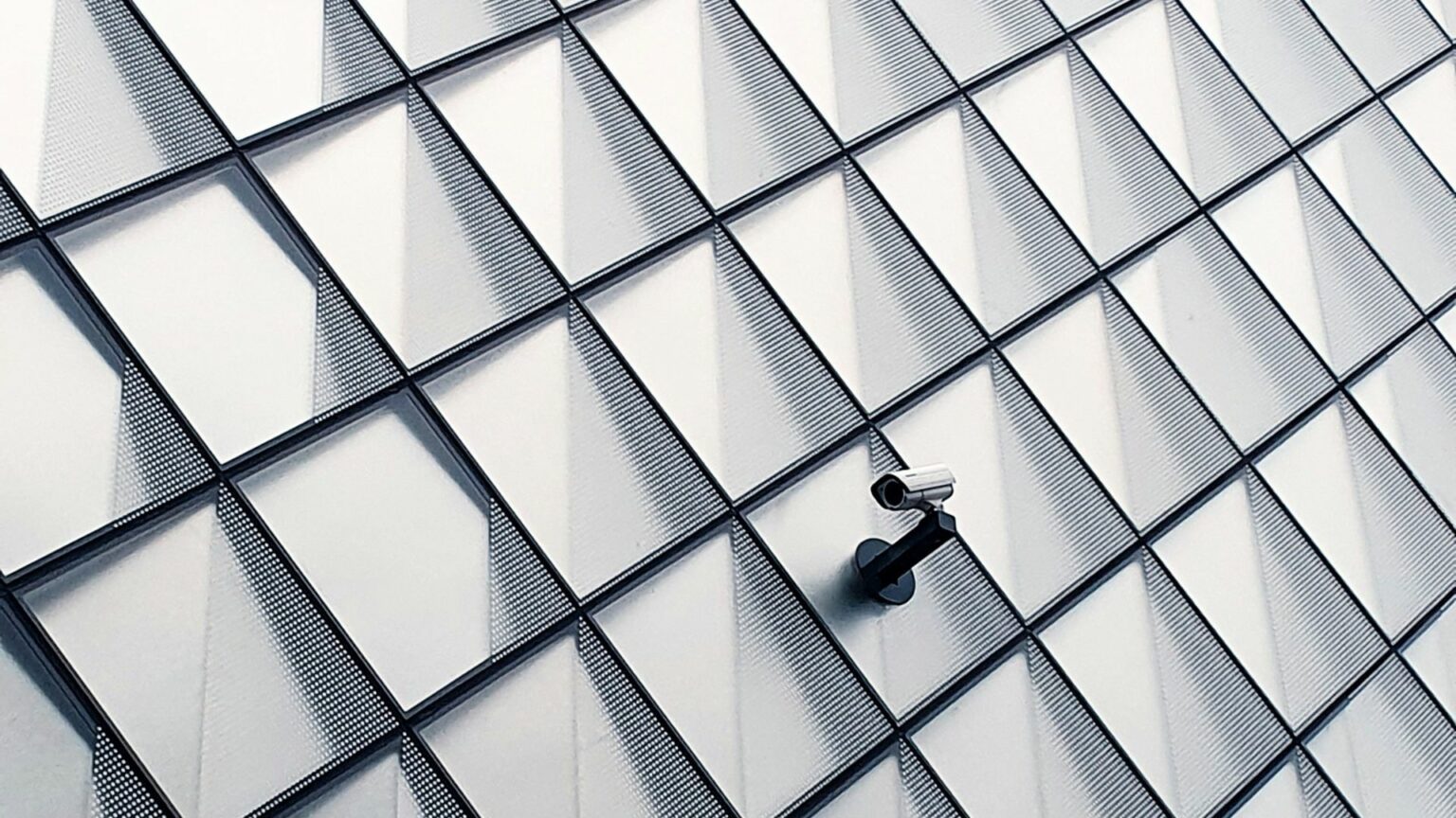 Lumana đang định nghĩa lại vai trò của AI Agent trong giám sát video như thế nào