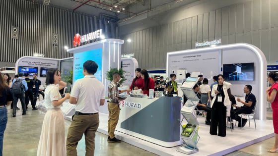 Kết nối chính sách, công nghệ, đầu tư trong lĩnh vực năng lượng