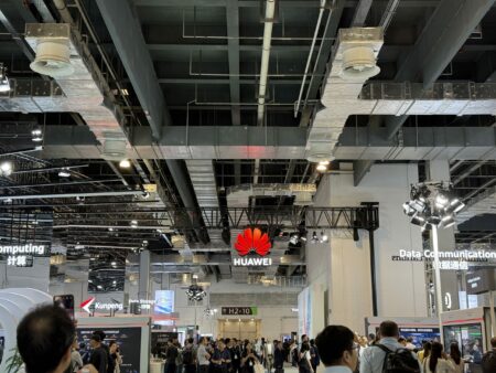AI tự động hóa công nghiệp của Huawei dẫn dắt sự chuyển đổi
